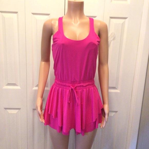 TCEC Juniors Fuschia Pink Ready To Run Sleeveless Short Romper Size Large - Picture 2 of 7